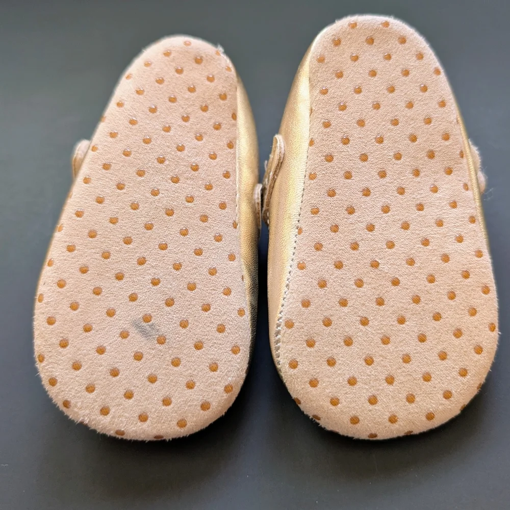 Gold Baby Shoes with Star Cutouts 6-9 Months